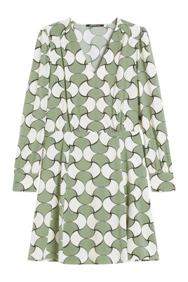 geometric-pattern-dress-mazurka-style