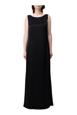 elegant-silk-maxi-dress