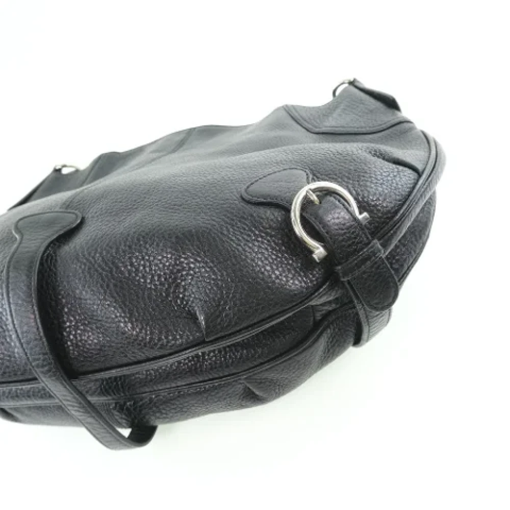 Salvatore Ferragamo Pre-owned Leather shoulder-bags Black Dames