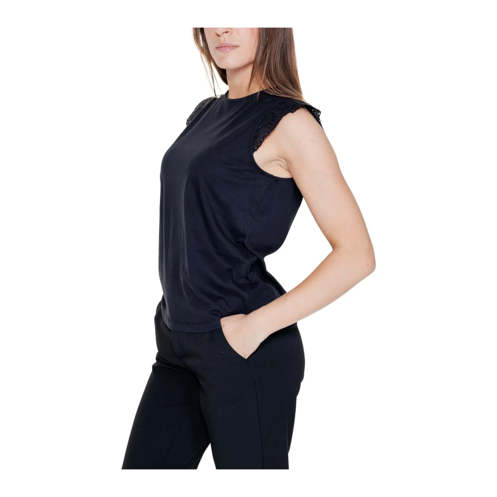 Vero Moda Zwarte Eyelet Trim Korte Mouw Blouse Black Dames