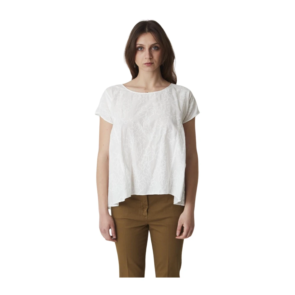 Tops > T-Shirts - - Manila Grace - Modalova