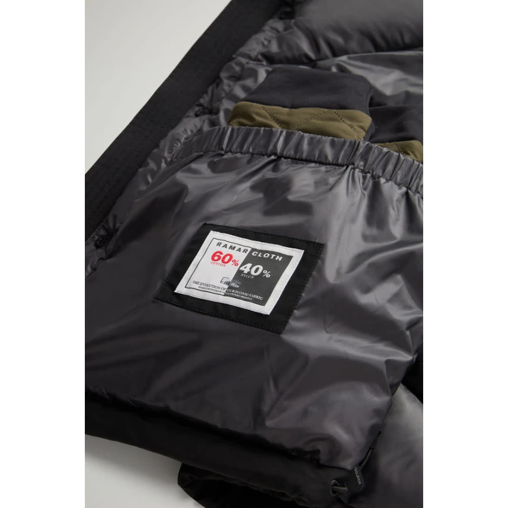 Woolrich Zwarte Ramar Vest voor Mannen Black Heren