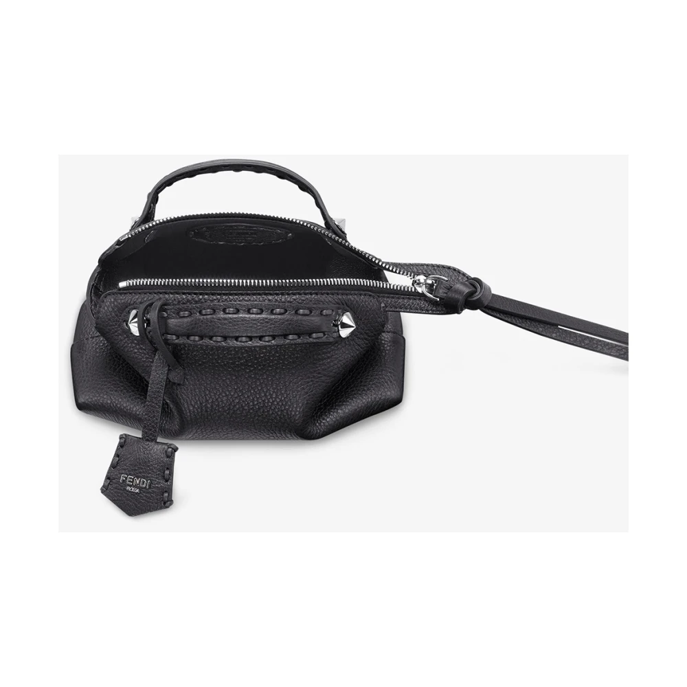 Fendi Zwarte leren handtas met aanpasbare hanger Black Dames