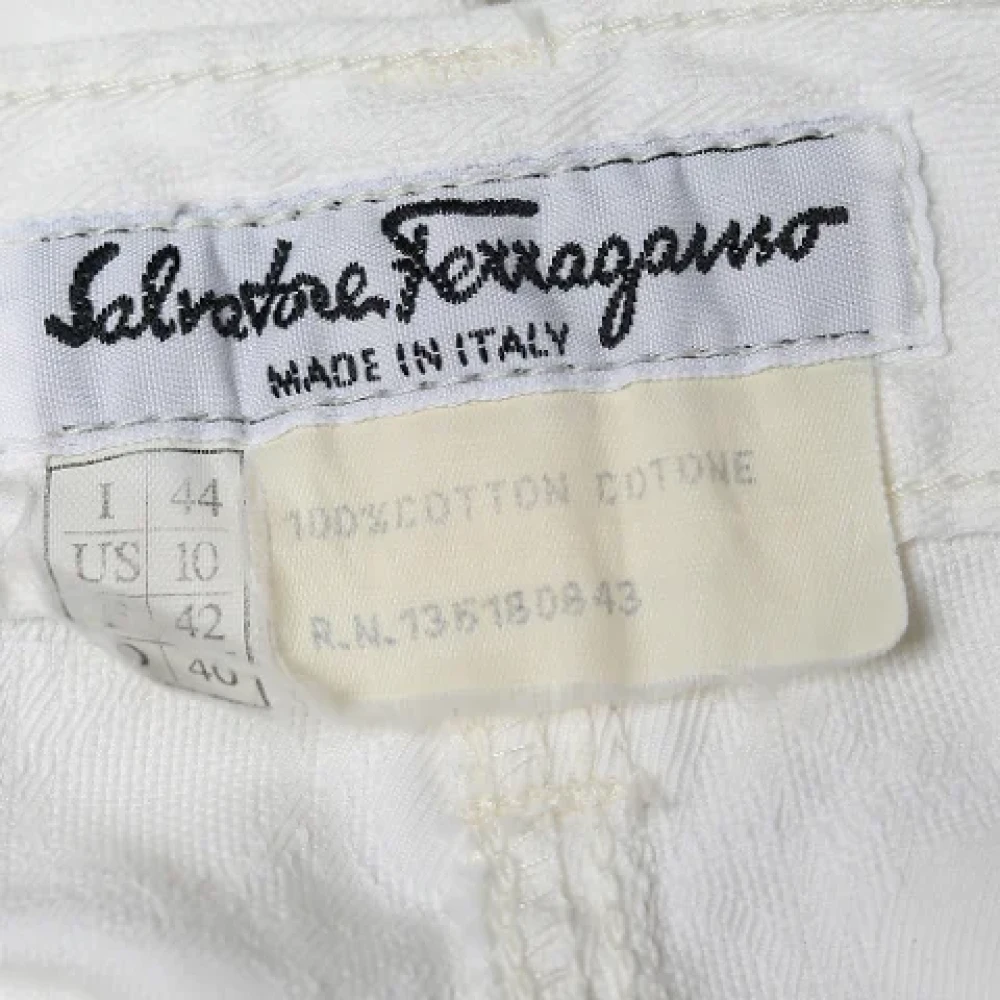 Salvatore Ferragamo Pre-owned Denim jeans White Dames