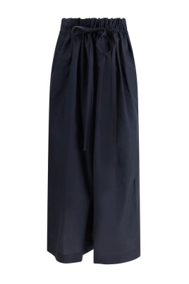 elegant-midi-skirt-with-pockets