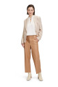 blouse-met-opstaande-kraag