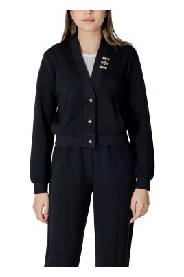 v-neck-button-up-cardigan
