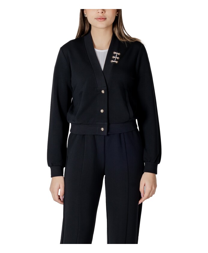 cardigan-boutonne-a-col-en-v