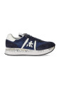 sneaker-en-daim-bleu-avec-inserts-en-mesh