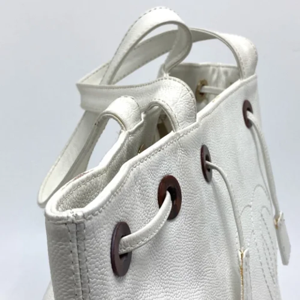 Chanel Vintage Pre-owned Leather totes White Dames