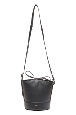 sophisticated-minimalist-bag