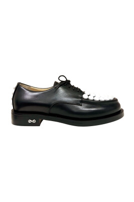 classic-black-loafers