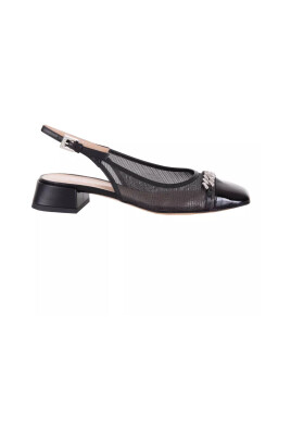 sandales-en-maille-noire