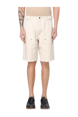 relaxed-fit-raw-hem-shorts