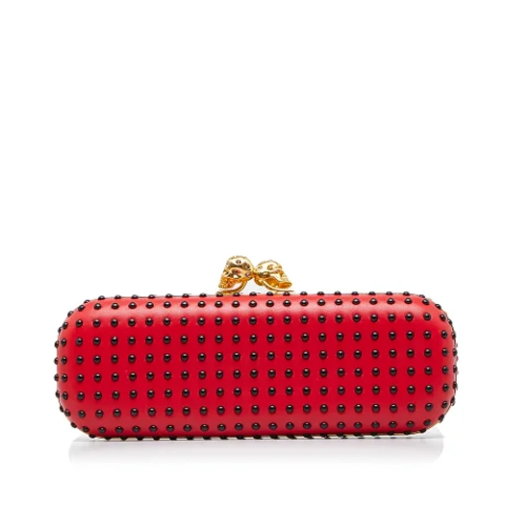 Alexander McQueen Pre-owned Leather clutches Red Dames