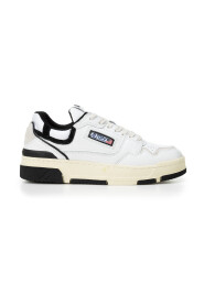Białe Sneakersy z Pinaforemetalową Szerokością