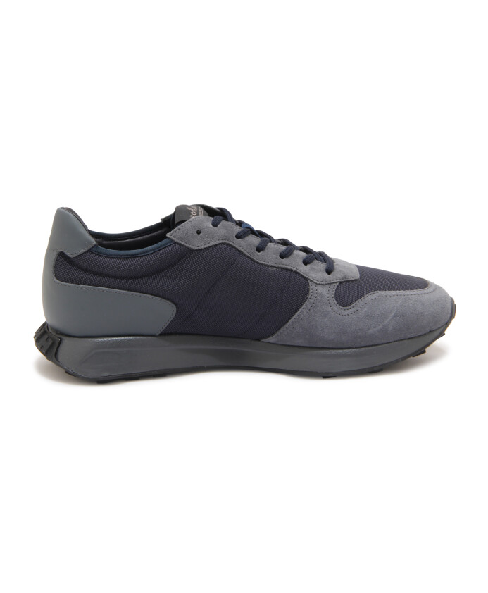 chaussures-grises-a-lacets-avec-memory-foam