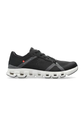 Svart Cloud X Sneakers