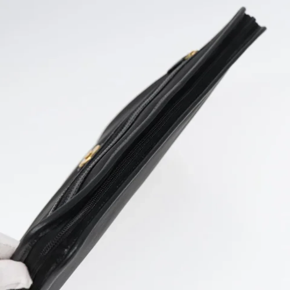 Burberry Vintage Pre-owned Leather clutches Black Dames