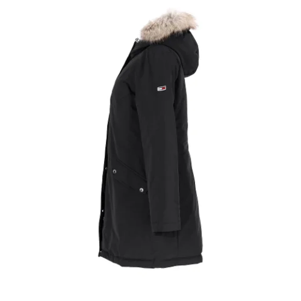 Tommy Hilfiger Pre-owned Nylon outerwear Black Dames