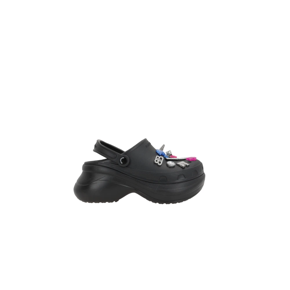 Balenciaga Svarta sandaler med Crocs™ Jibbitz™ charm Black, Dam