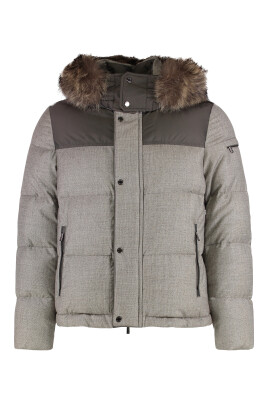hooded-down-jacket-with-pockets