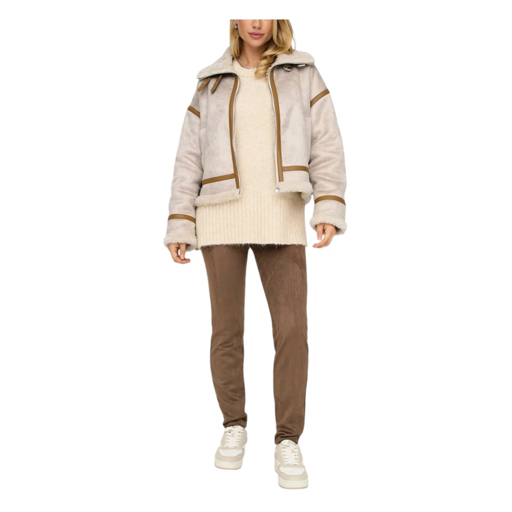 Only Hoge nek jas Beige Dames