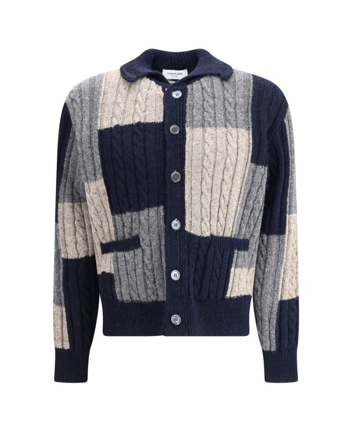 cardigan-en-laine-intarsia-avec-cotes-et-tressage