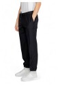 zwarte-effen-broek-met-voorzakken