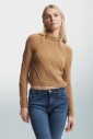 pull-polo-en-maille-losanges