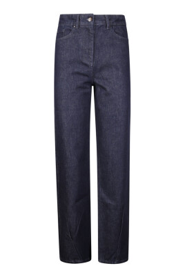 classic-denim-jeans-for-women