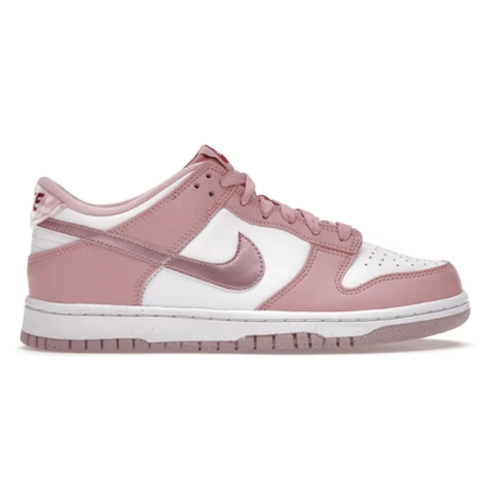Nike - Shoes > Sneakers - Pink - Nike - Modalova