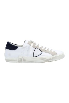 sneakers-basses-dans-le-style-vx22