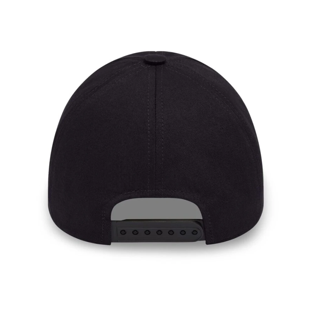 Courrèges Zwarte Verstelbare Band Gebogen Klep Pet Black Dames