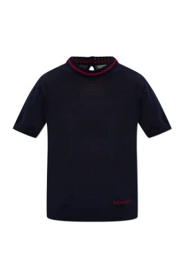 Topp med broderad logotyp