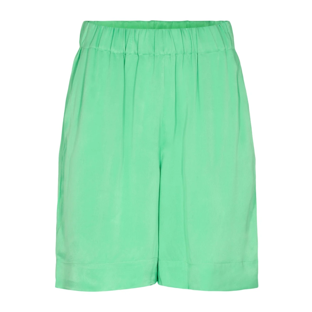 Levete Room Amira 5 Skjorta - Stiliga och Bekväma Shorts för Kvinnor Green, Dam