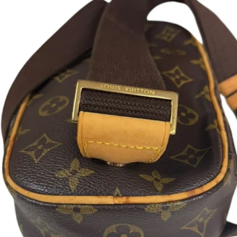 Louis Vuitton Vintage Pre-owned Canvas shoulder-bags Brown Heren