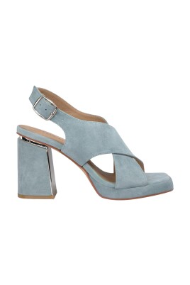 high-sandal-with-straps