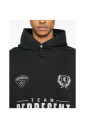 sweat-a-capuche-noir-avec-fermeture-a-pression