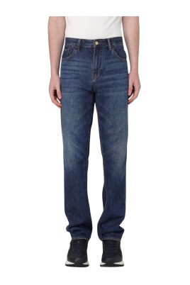 slim-fit-denim-jeans