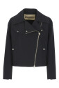 veste-bleue-avec-col-et-poches