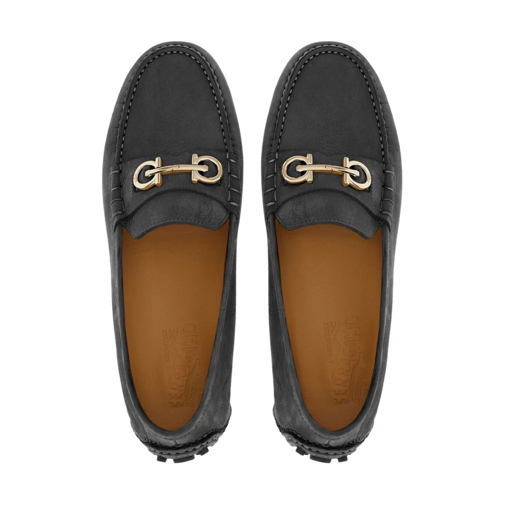 Salvatore Ferragamo Gancini Leren Loafers Zwart Black Dames