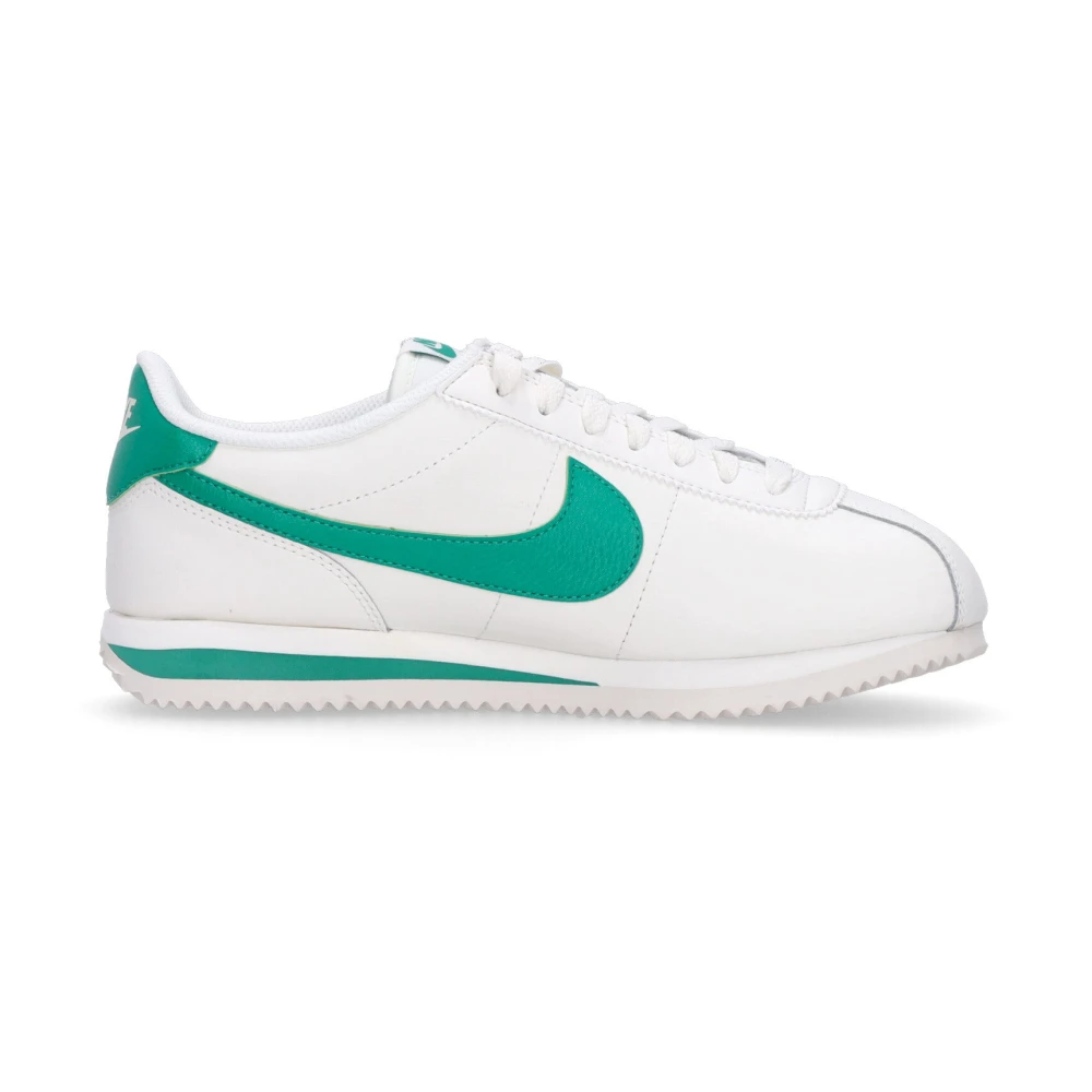 Nike Men's White Sail Green Low Cut Sneaker - Trainers - 4 1/2 Uk - Sport