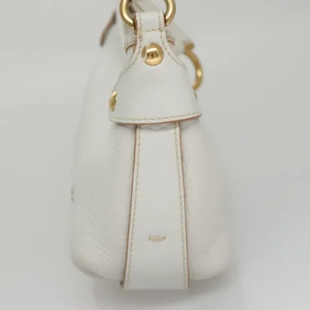 Salvatore Ferragamo Pre-owned Leather shoulder-bags White Dames