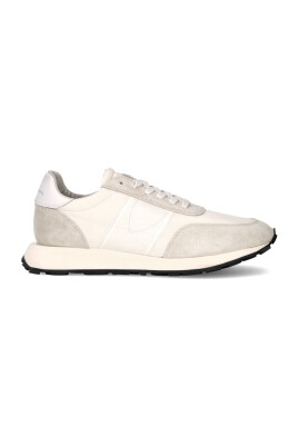 baskets-tour-running