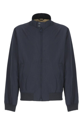 blue-jacket-with-collar-and-pockets