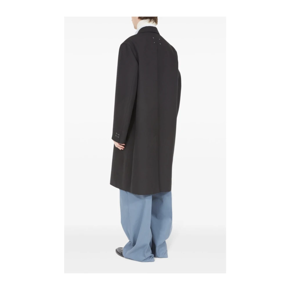 Maison Margiela Zwarte Gestikte Jas Black Heren