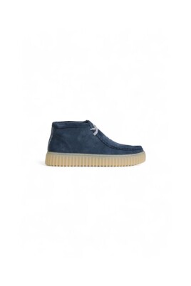 blue-suede-chukka-boots