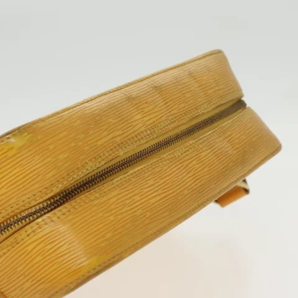 Louis Vuitton Vintage Pre-owned Leather clutches Yellow Dames