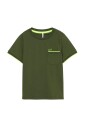 t-shirt-a-imprime-graphique